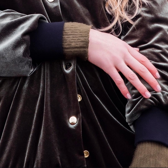 EUC Therma Kota HELGI CROPPED BOMBER JACKET size S black/green - Picture 13 of 13